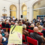 Teramo, Frida Kahlo tra arte e medicina narrativa: presentato “Un pennello per ricominciare” di Annamaria D’Ostilio